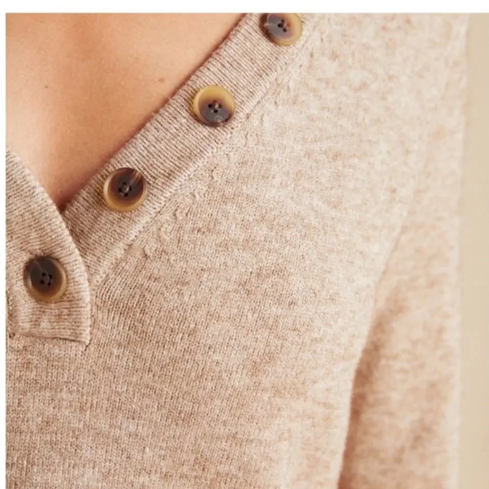 Anthropologie Women’s Small Serena V-neck Pullover Sweater Tan Knit Button Cozy